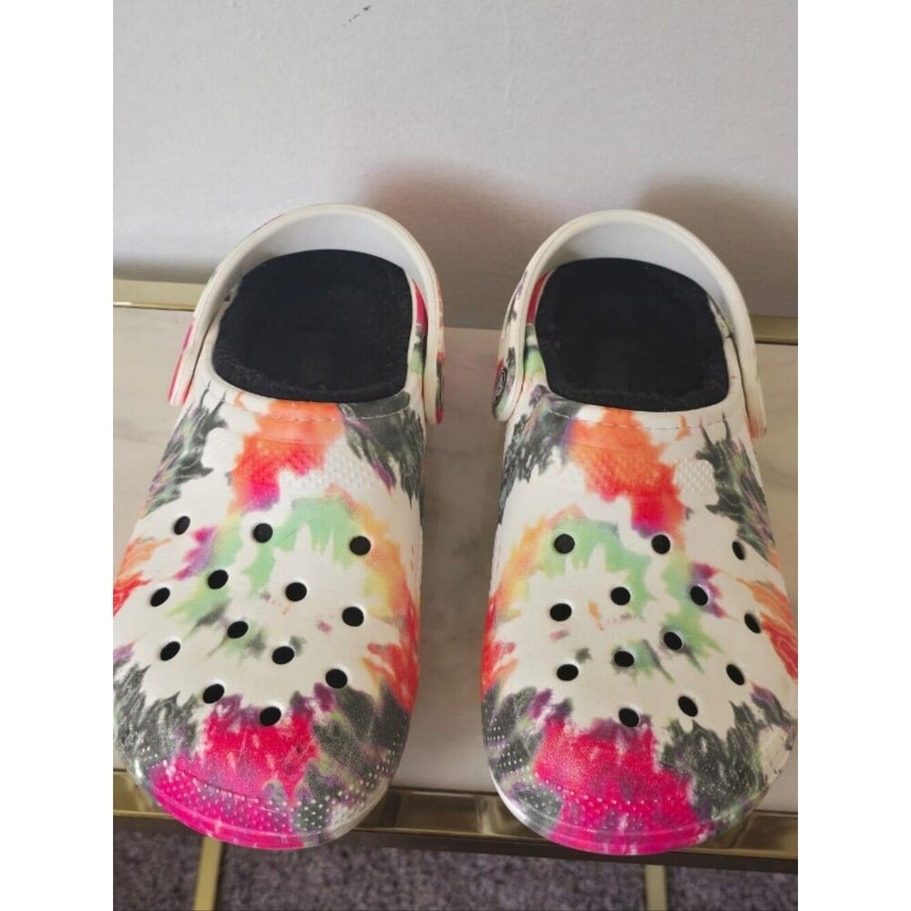 Crocs Multicolored Unisex Clogs . M6 W8